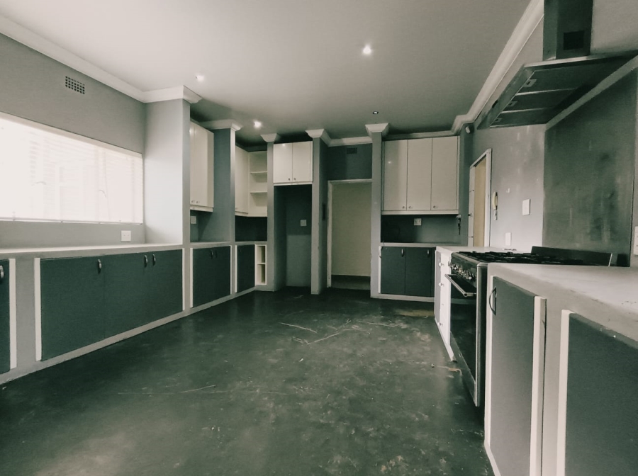 3 Bedroom Property for Sale in Flamwood North West